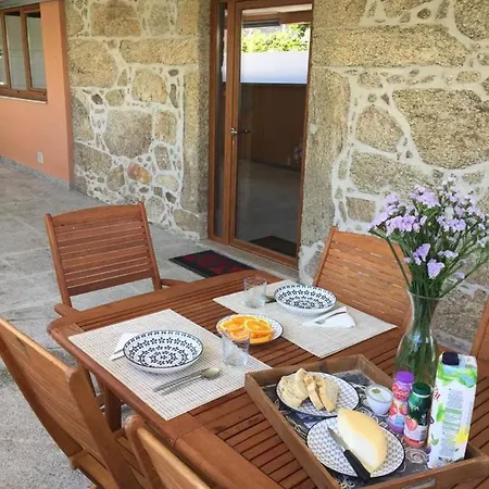 Casa Do Caminho - Ossela Фермерский дом
